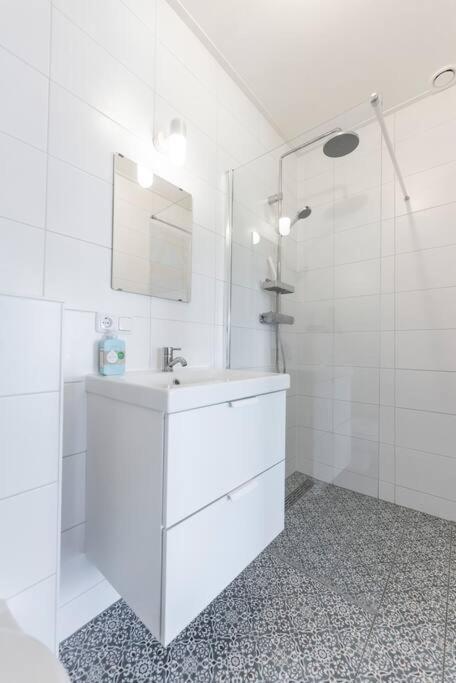 De Kaasmakerij - Ruim Vakantiehuisje Op Huize Blokland Hem ภายนอก รูปภาพ