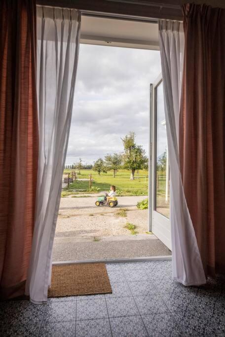 De Kaasmakerij - Ruim Vakantiehuisje Op Huize Blokland Hem ภายนอก รูปภาพ